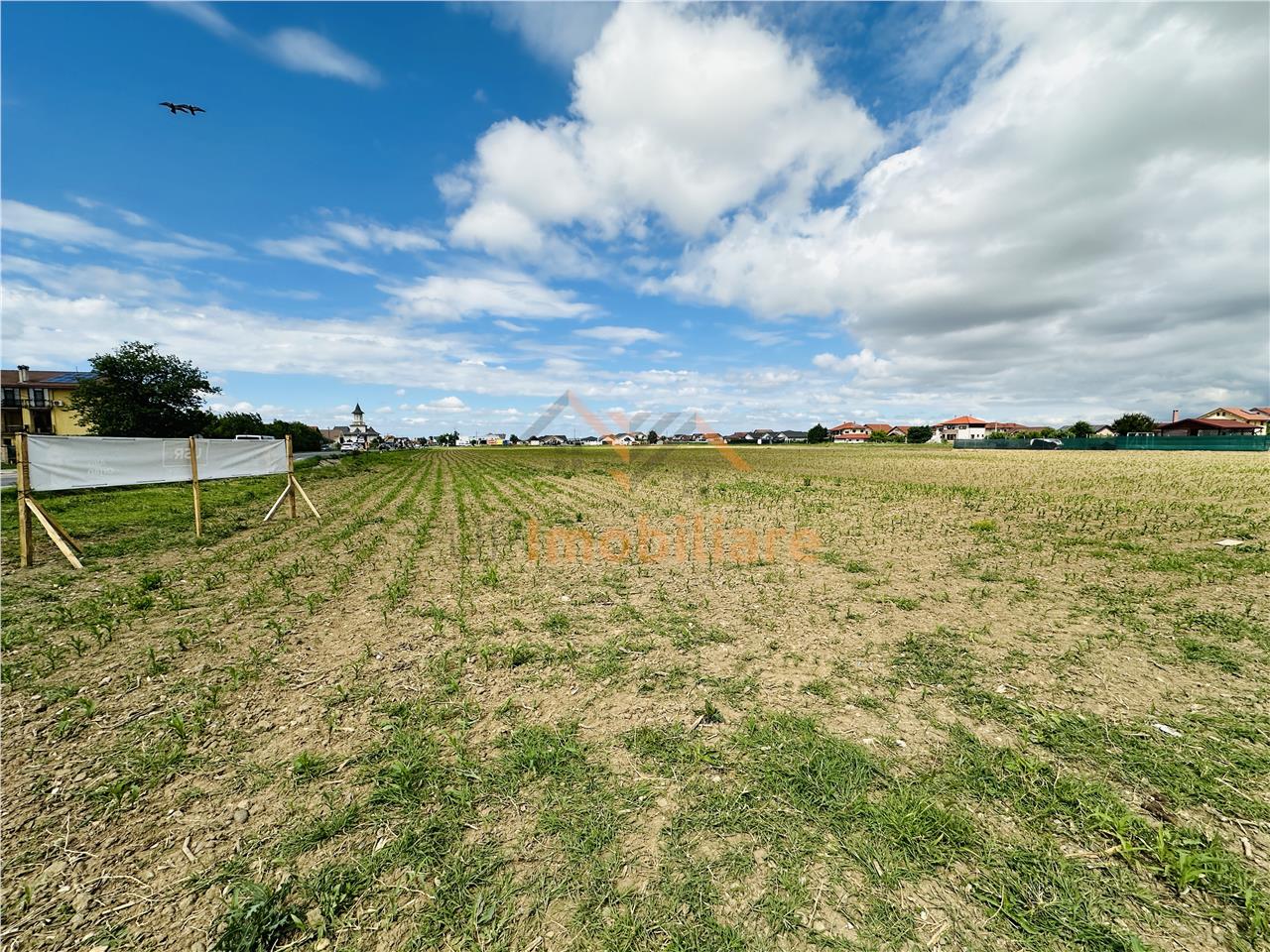 TEREN INTRAVILAN | 2000 MP | DUBLU FRONT | ZONA NOJORID | STRADA PRINCIPALA