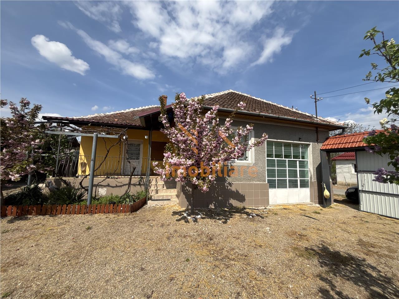 COMUNA CHESA | 2 CASE | TEREN 5.526 MP | DUBLU FRONT | BIHOR