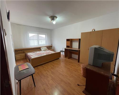 Apartament 3 camere tip PB zona ROGERIUS, ORADEA