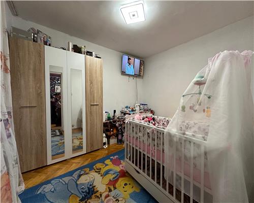 APARTAMENT 2 CAMERE, TIP T, ZONA VELENTA, STRADA RAZBOIENI