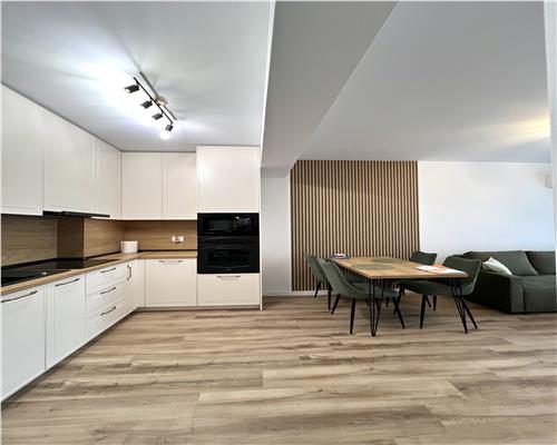 APARTAMENT 3 CAMERE, PRIMA ARENA