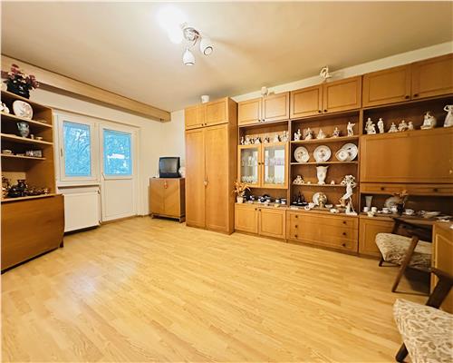 APARTAMENT 3 CAMERE | 2 BAI | 2 BALCOANE | DECOMANDAT | ZONA DACIA - DECEBAL