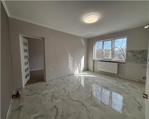 APARTAMENT 2 DORMITOARE| BUCATARIE| BALCON | RENOVAT | IOSIA ORADEA