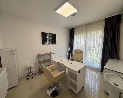 SPATIU MANICHIURA | SALON | ORADEA | STR. TEPES VODA